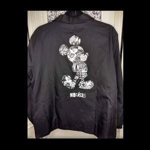 🍂🍁NWT Disney’s Neff “Mickey” Black Snap Jacket.